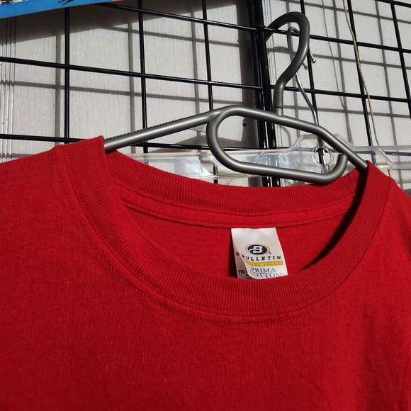 Calgary Flames Red T-Shirt - Picture 3 of 6